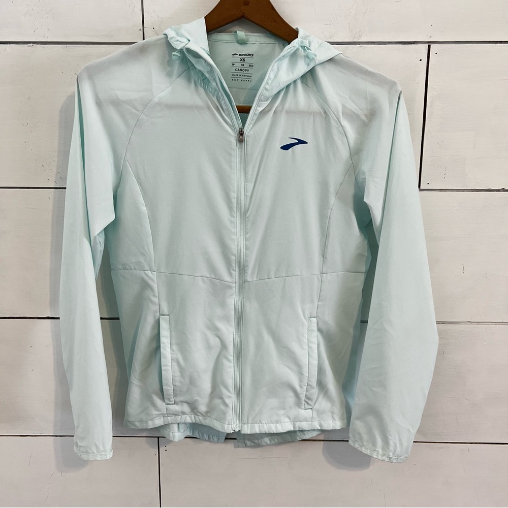 Brooks Canopy Jacket. Ice Blue. Size XSmall. EUC. - Picture 9 of 16